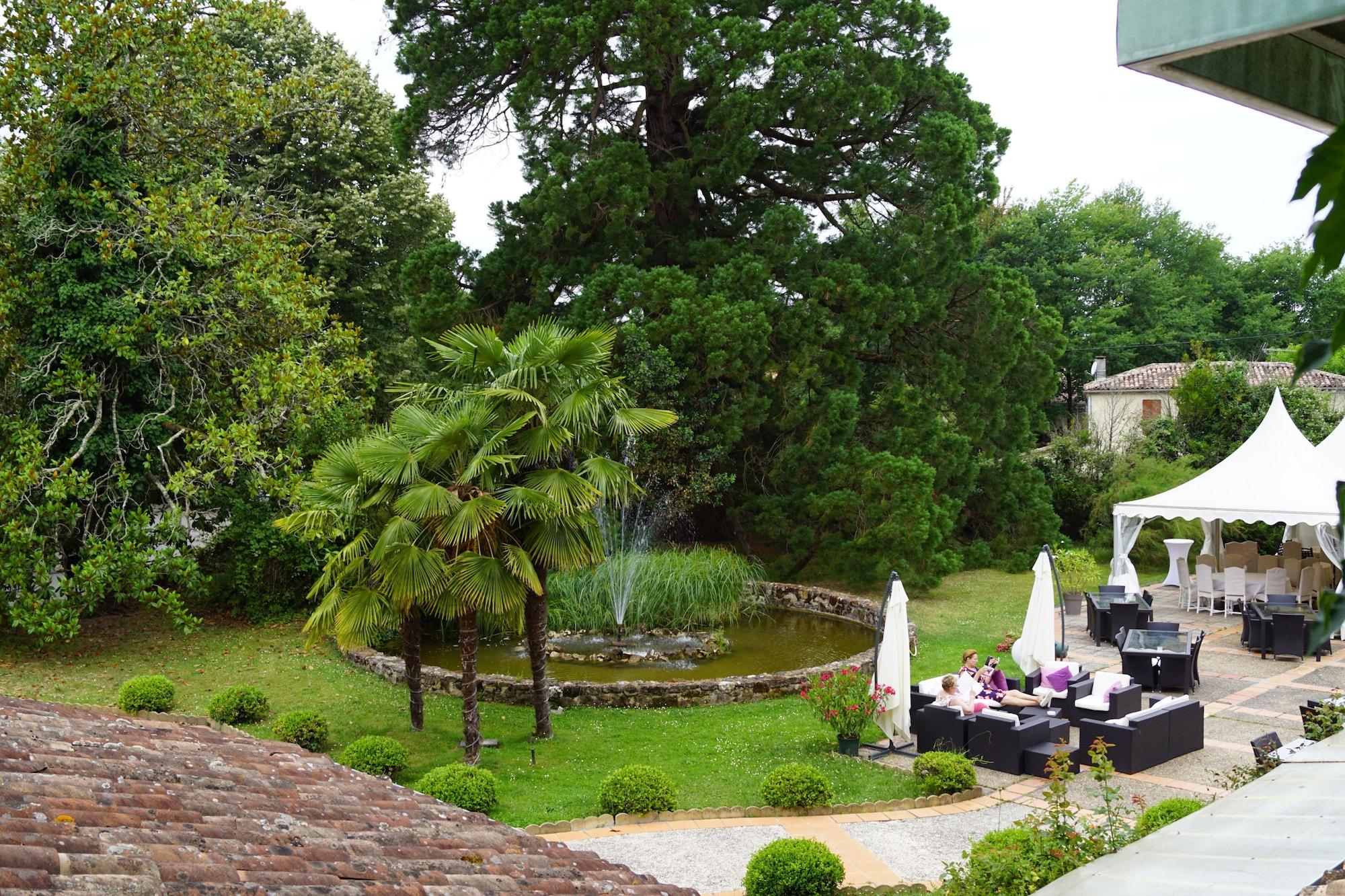 Logis Hotels- Hotel Et Restaurant Domaine De Fompeyre バザス エクステリア 写真