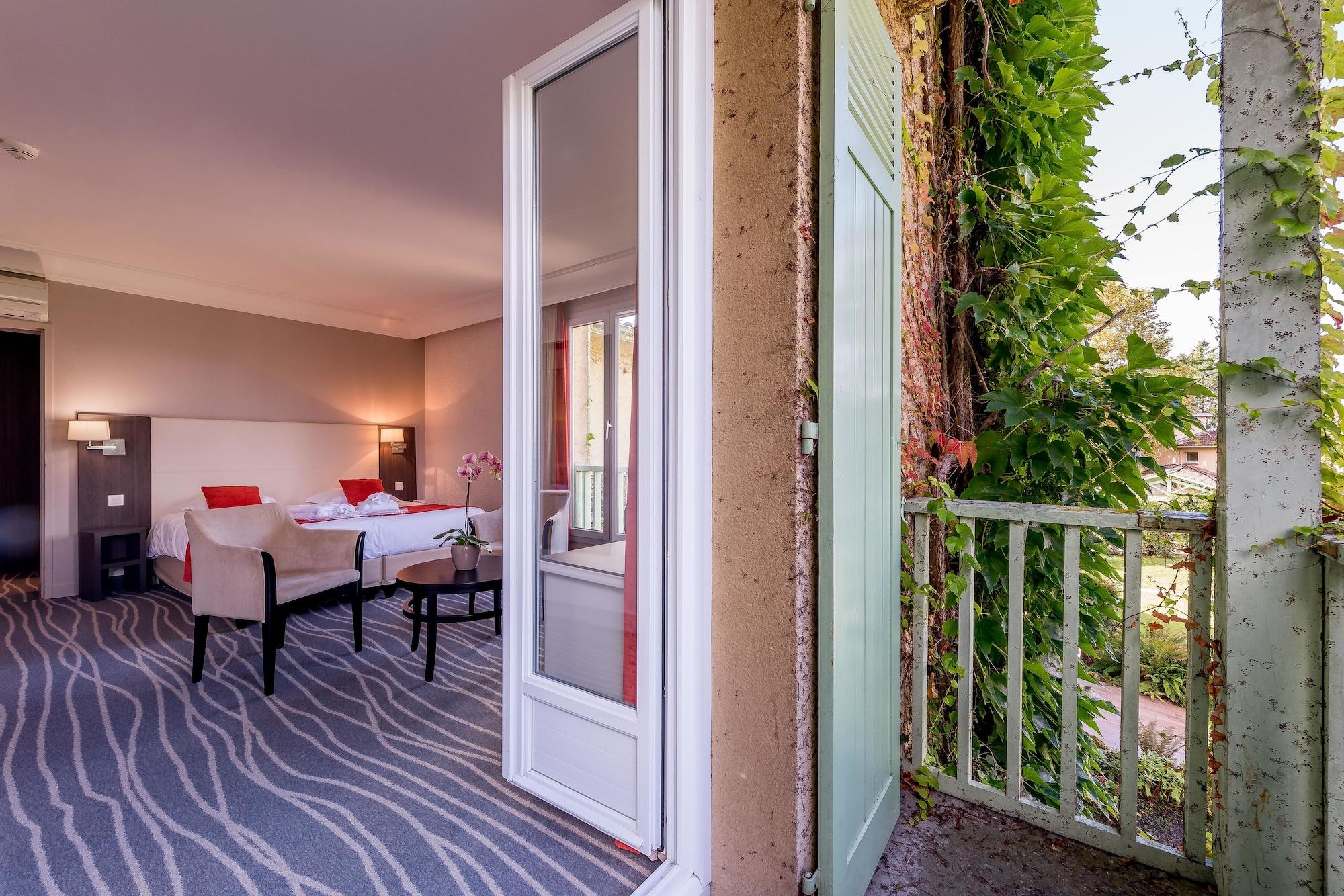 Logis Hotels- Hotel Et Restaurant Domaine De Fompeyre バザス エクステリア 写真